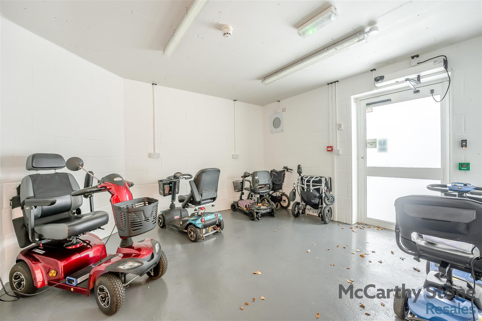 Holmes Place, Crowborough, TN6 2RS