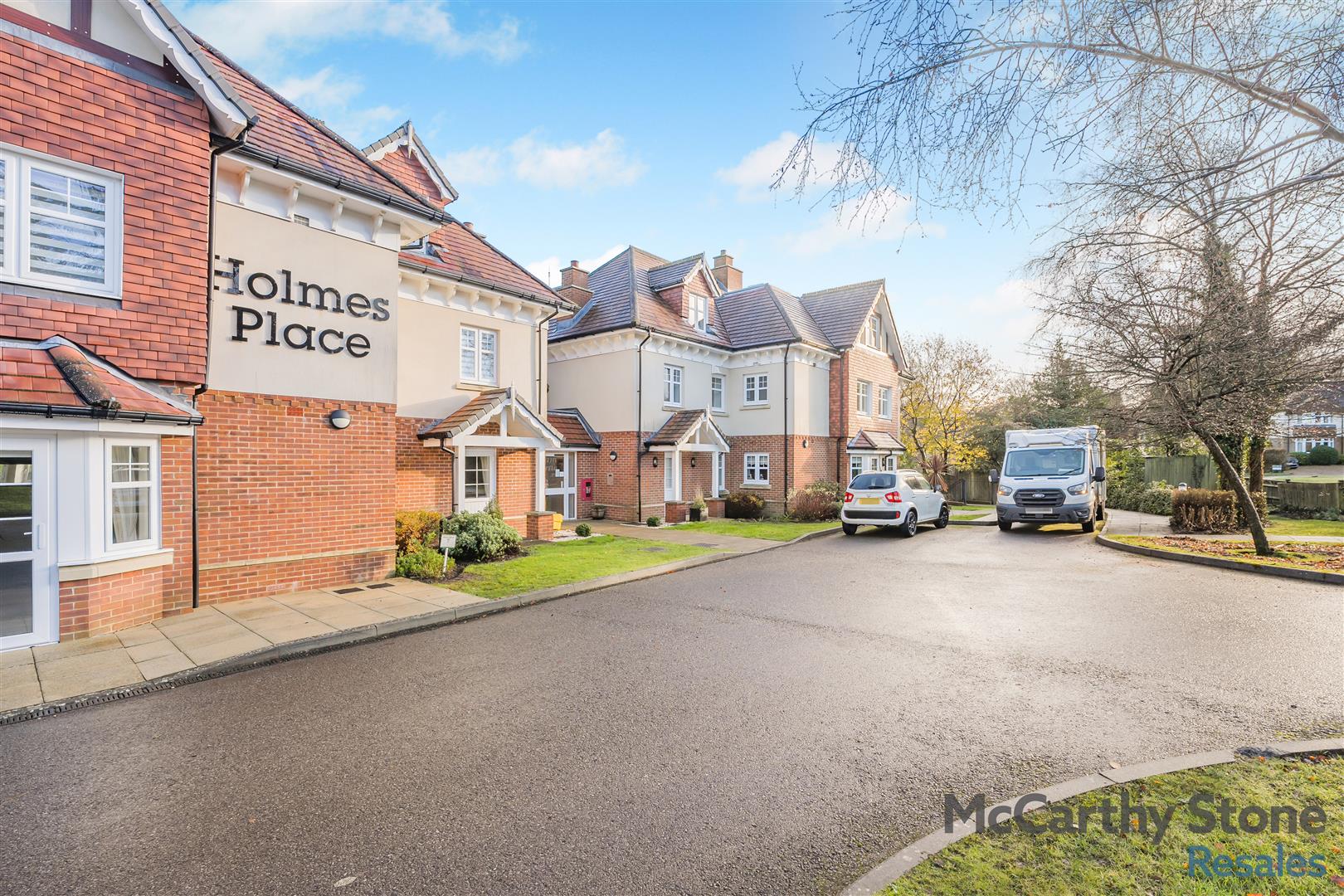 Holmes Place, Crowborough, TN6 2RS