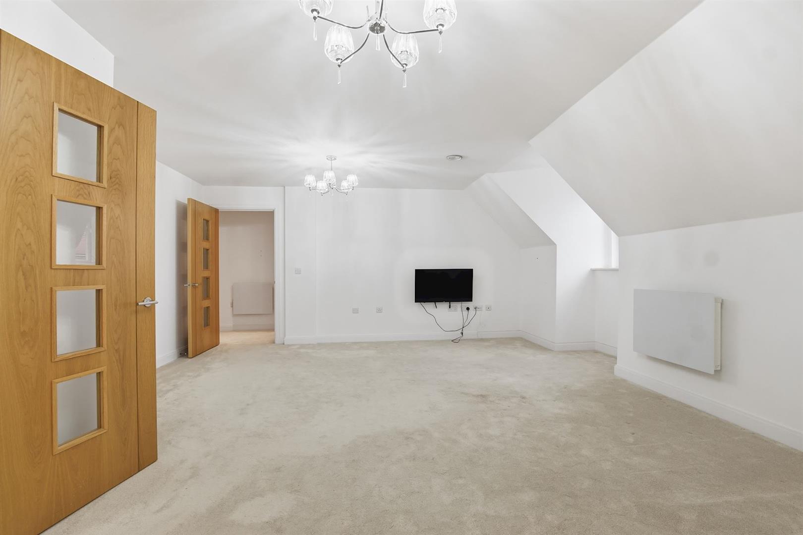 Langton House, Westhall Road, Warlingham, CR6 9HF