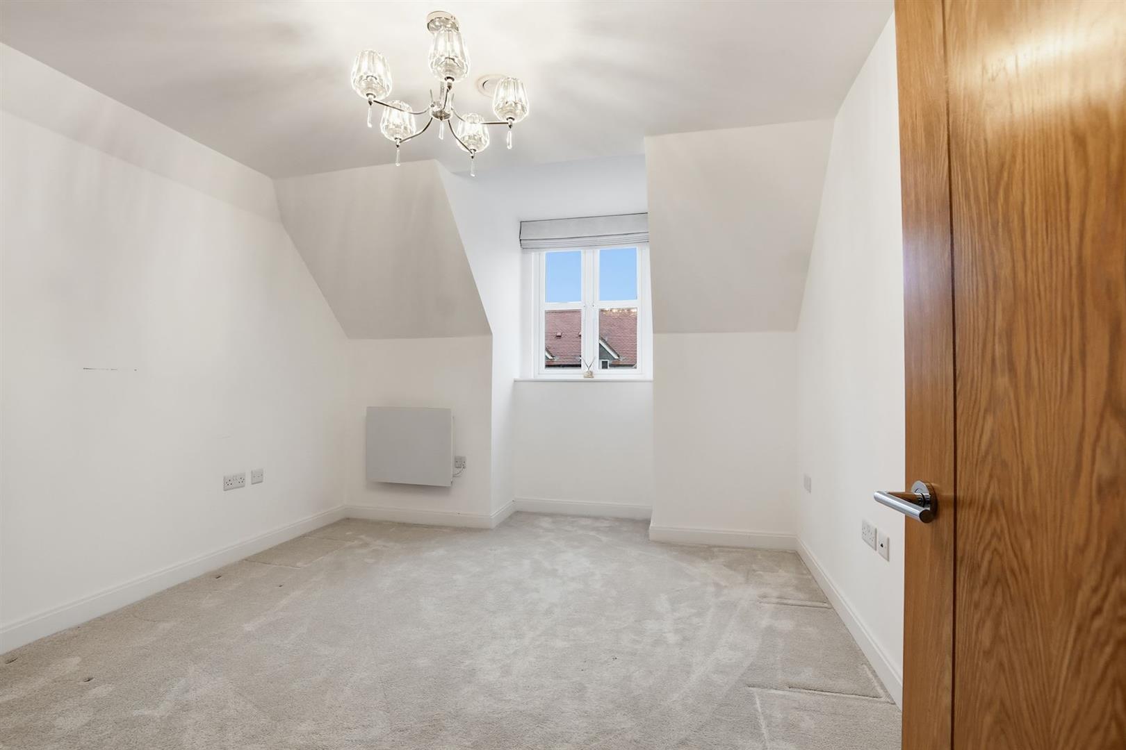 Langton House, Westhall Road, Warlingham, CR6 9HF