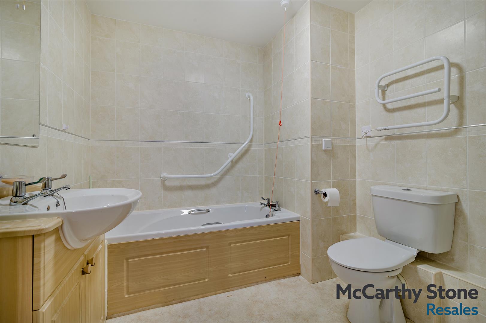 Coleridge Court, Clevedon, BS21 6FL