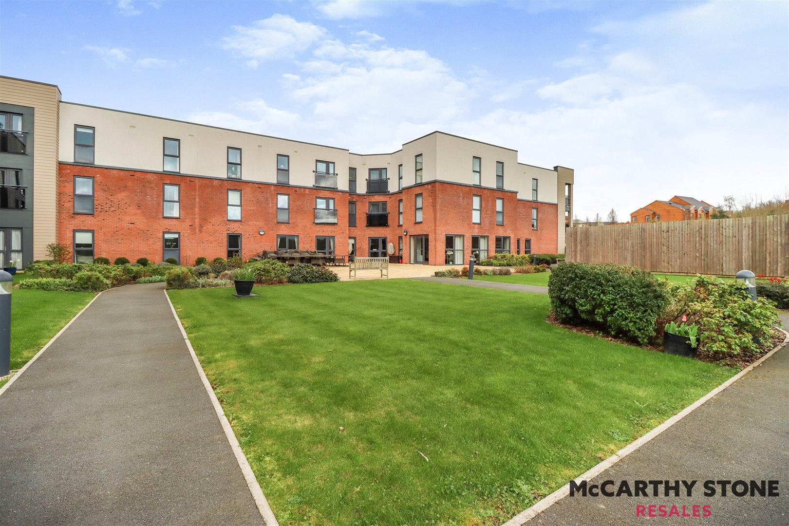 Elizabeth Place, Trimbush Way, Market Harborough