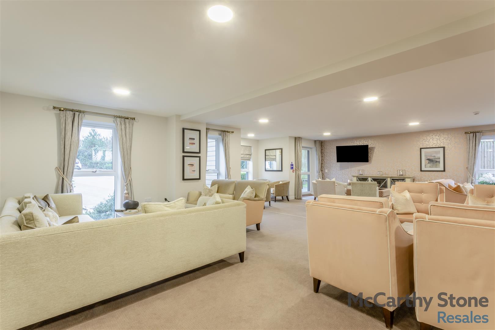 Elizabeth Place, Trimbush Way, Market Harborough