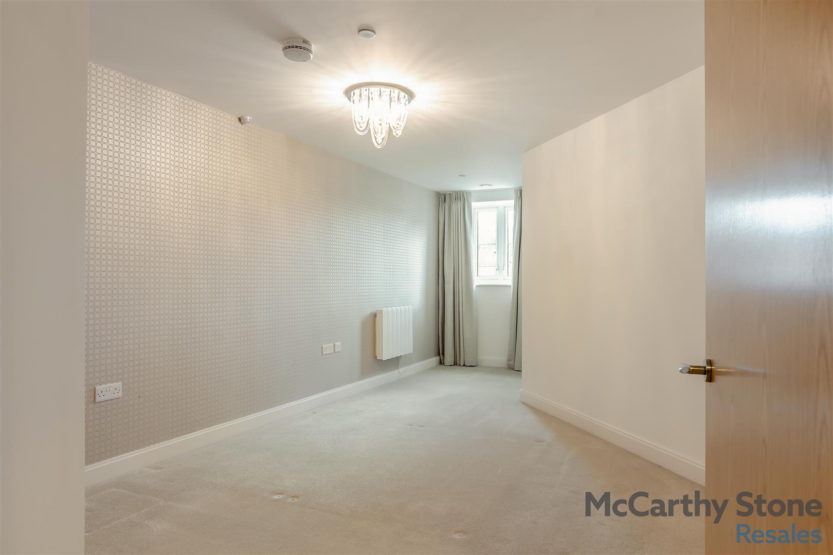 Lowe House, London Road, Knebworth