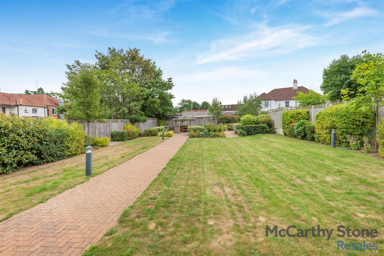 Lowe House, London Road, Knebworth