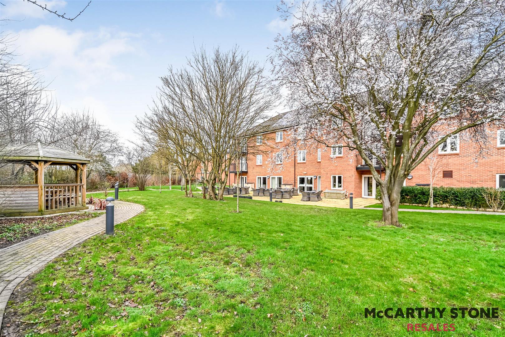 Oakhill Place, High View, Bedford, Bedfordshire, MK41 8FB
