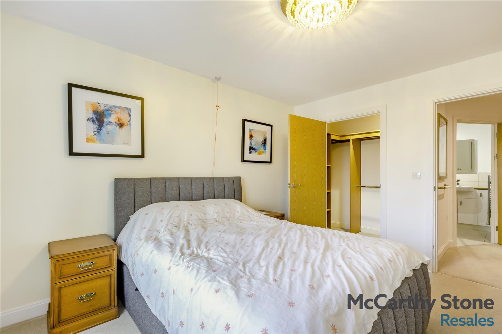 Oakhill Place, High View, Bedford, Bedfordshire, MK41 8FB