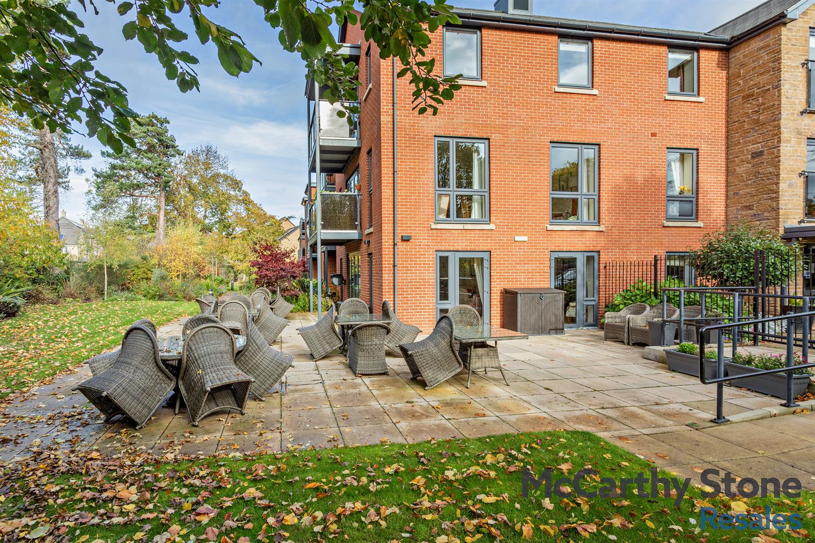 Lonsdale Park, Barleythorpe Road, Oakham, Leicestershire, LE15 6QJ