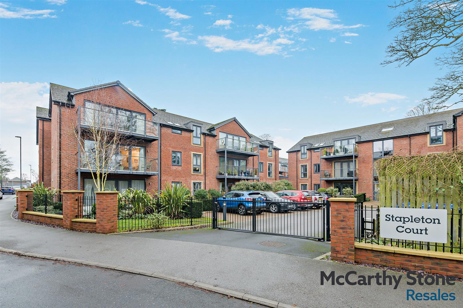 Stapleton Court, Waller Grove, Swanland, HU14 3RW