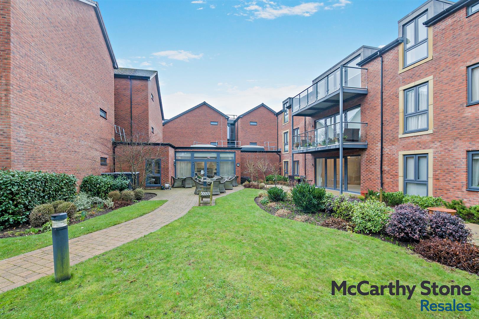 Stapleton Court, Waller Grove, Swanland, HU14 3RW