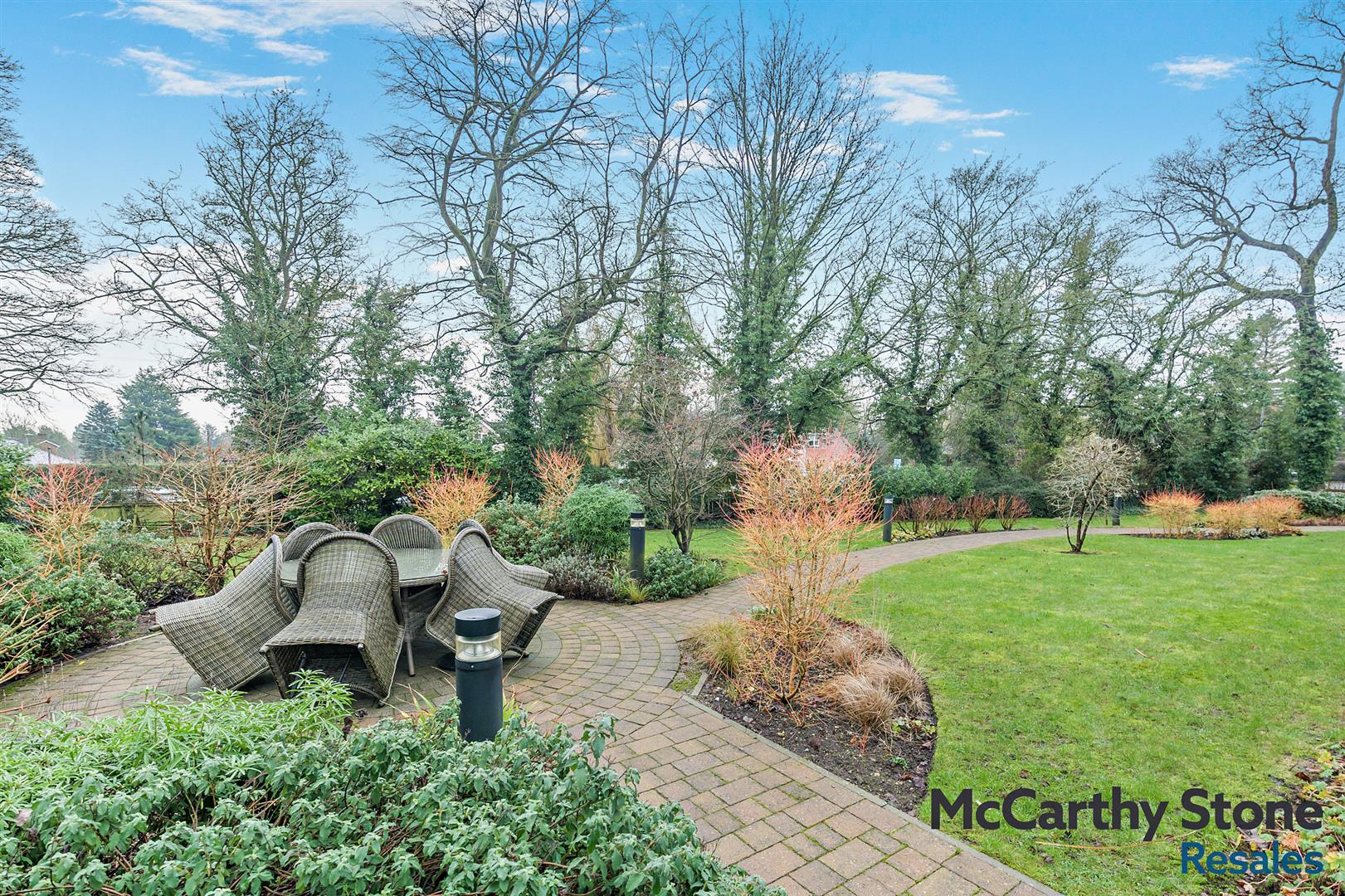 Stapleton Court, Waller Grove, Swanland, HU14 3RW