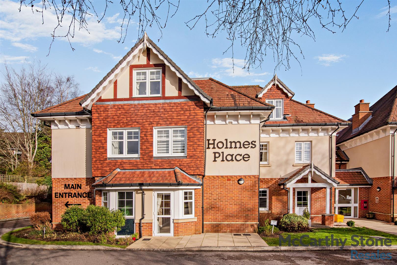 Holmes Place, Crowborough, TN6 2RS
