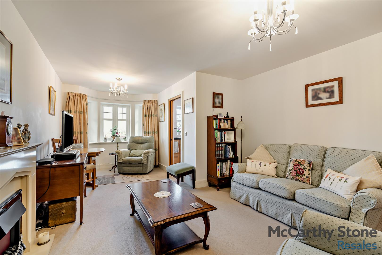 Holmes Place, Crowborough, TN6 2RS