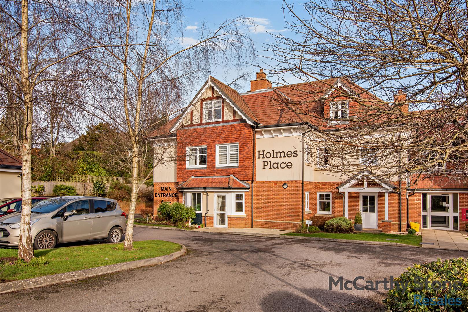 Holmes Place, Crowborough, TN6 2RS