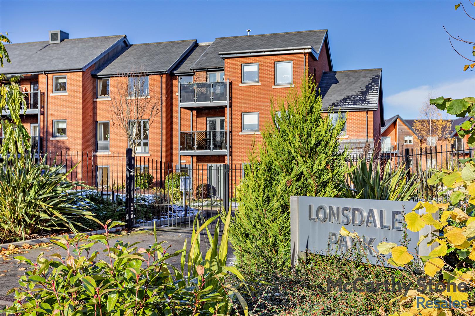 Lonsdale Park, Barleythorpe Road, Oakham, LE15 6QJ