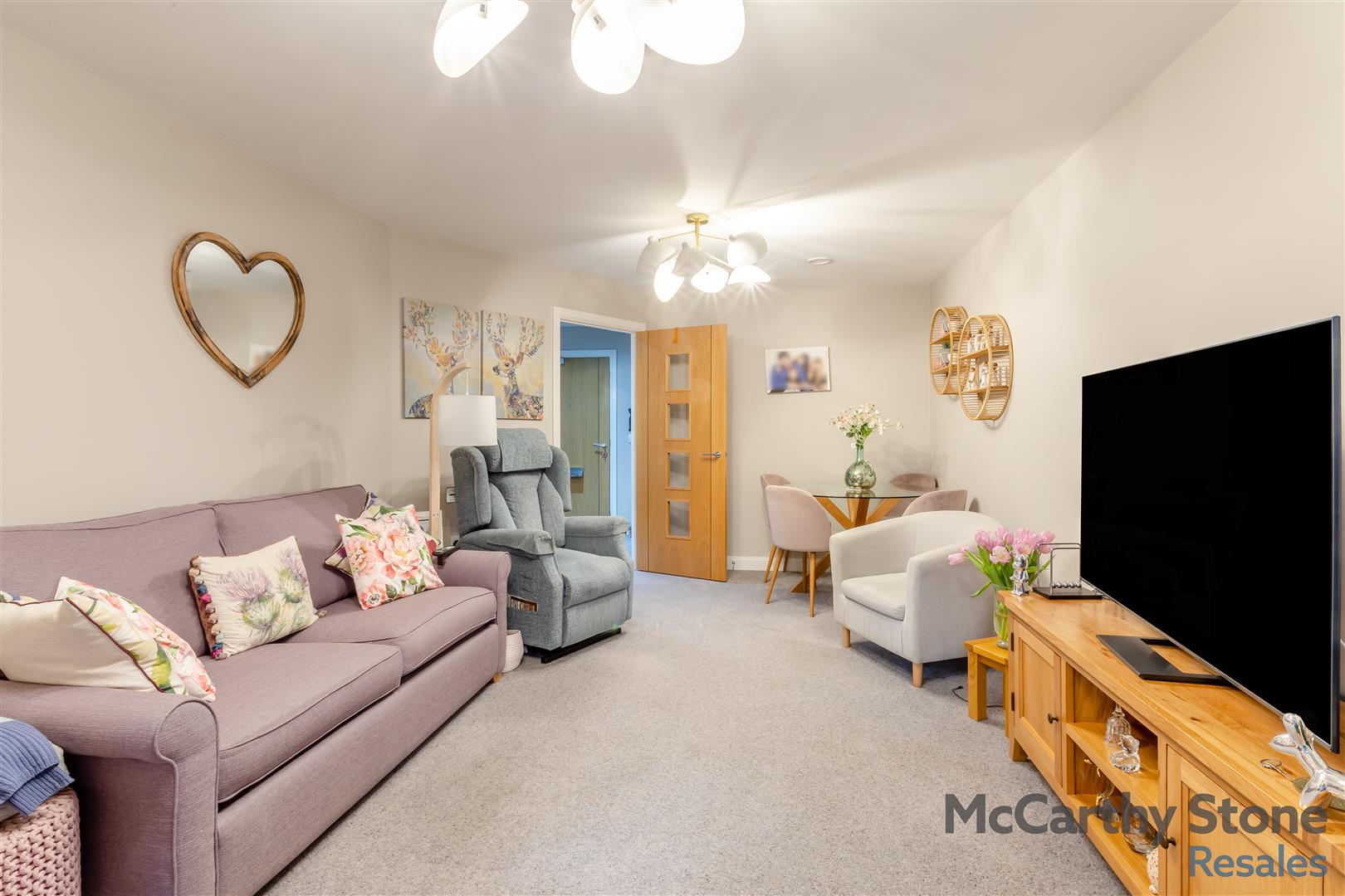 Lonsdale Park, Barleythorpe Road, Oakham, LE15 6QJ