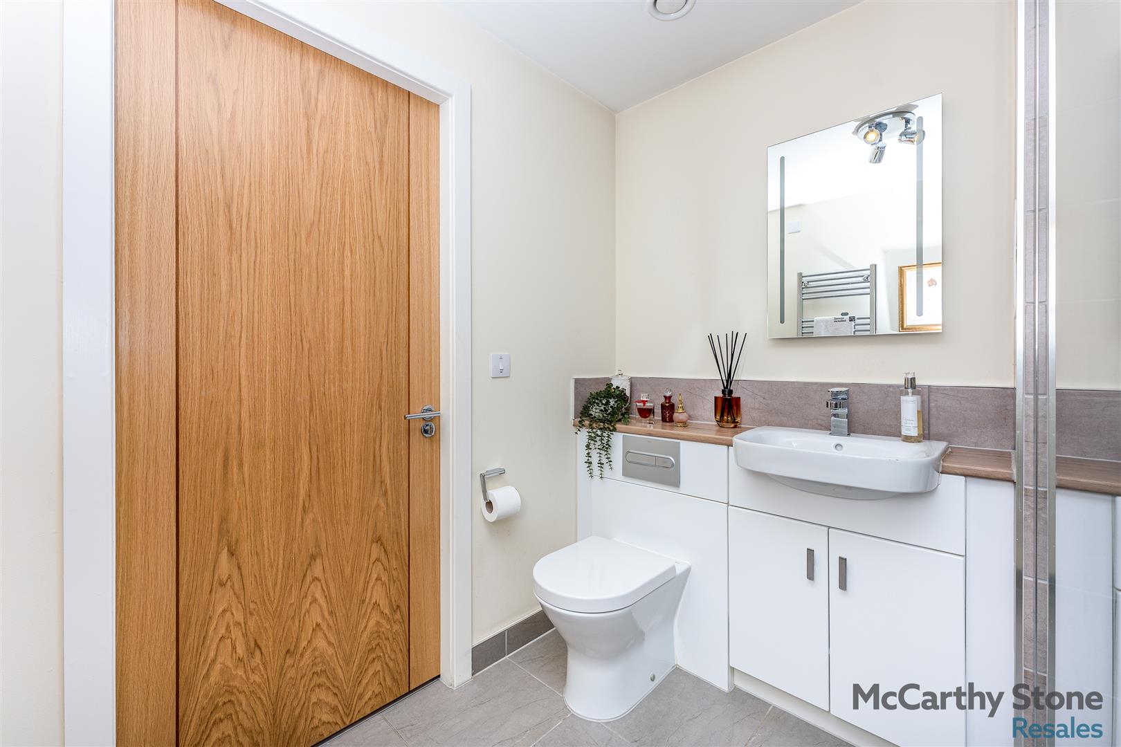 Flat 2/5 Merchants Gate, 69 Springkell Avenue, Glasgow