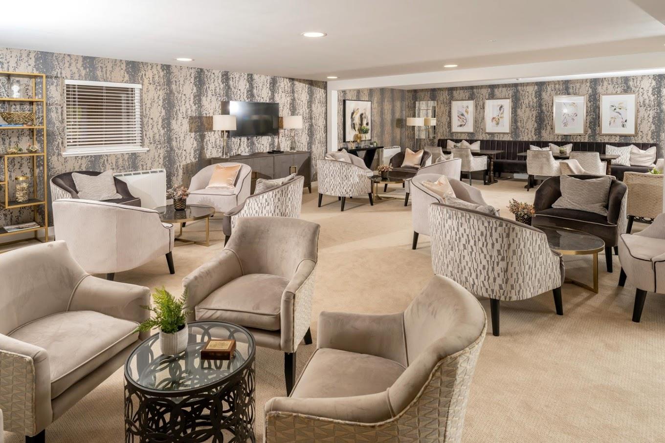 Flat 2/5 Merchants Gate, 69 Springkell Avenue, Glasgow