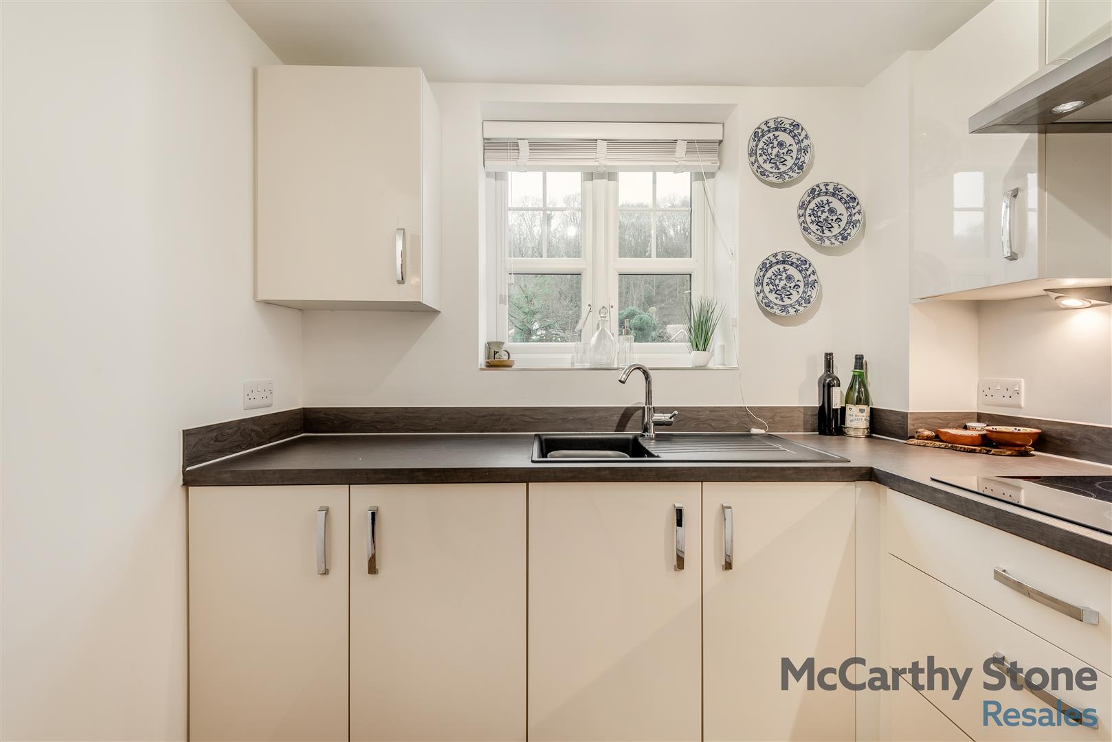 Wisteria Place, Old Main Road, Bulcote