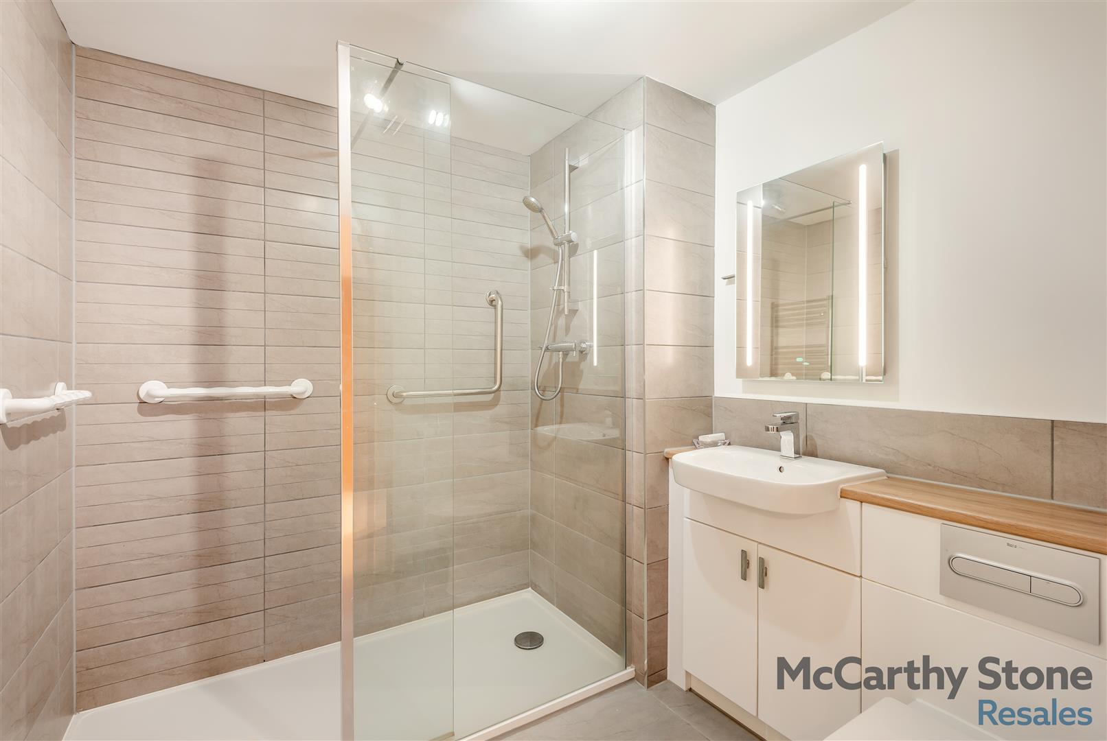 Wisteria Place, Old Main Road, Bulcote