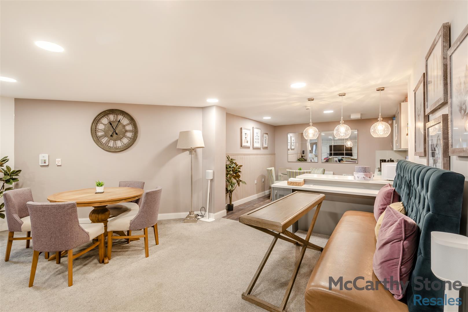 Wisteria Place, Old Main Road, Bulcote