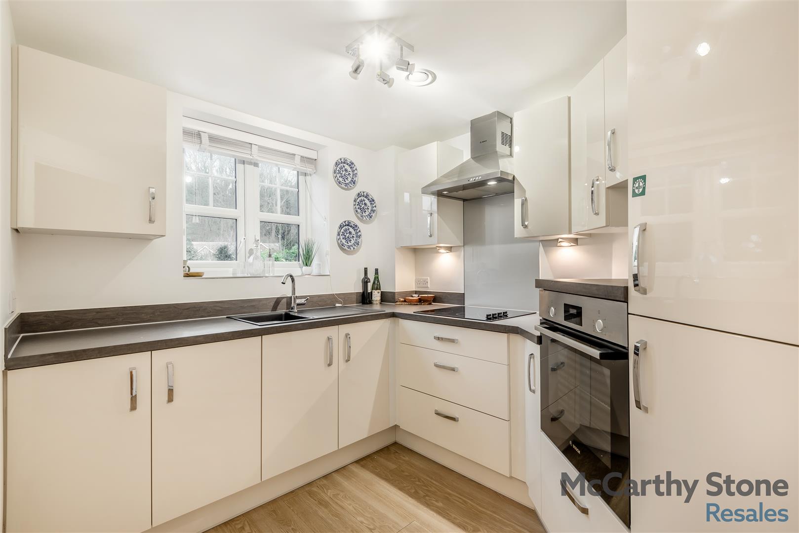 Wisteria Place, Old Main Road, Bulcote