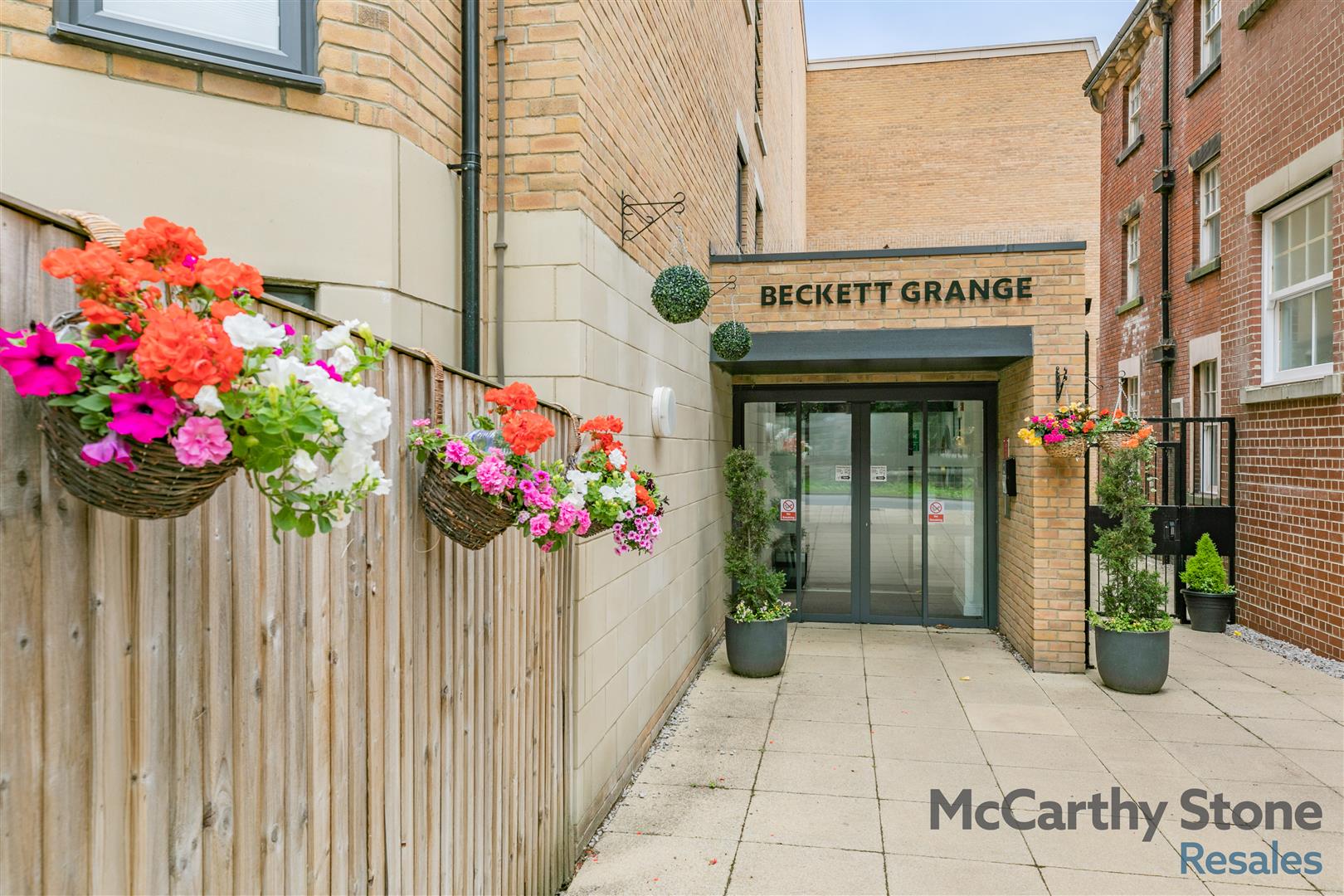 Beckett Grange, Barnsley