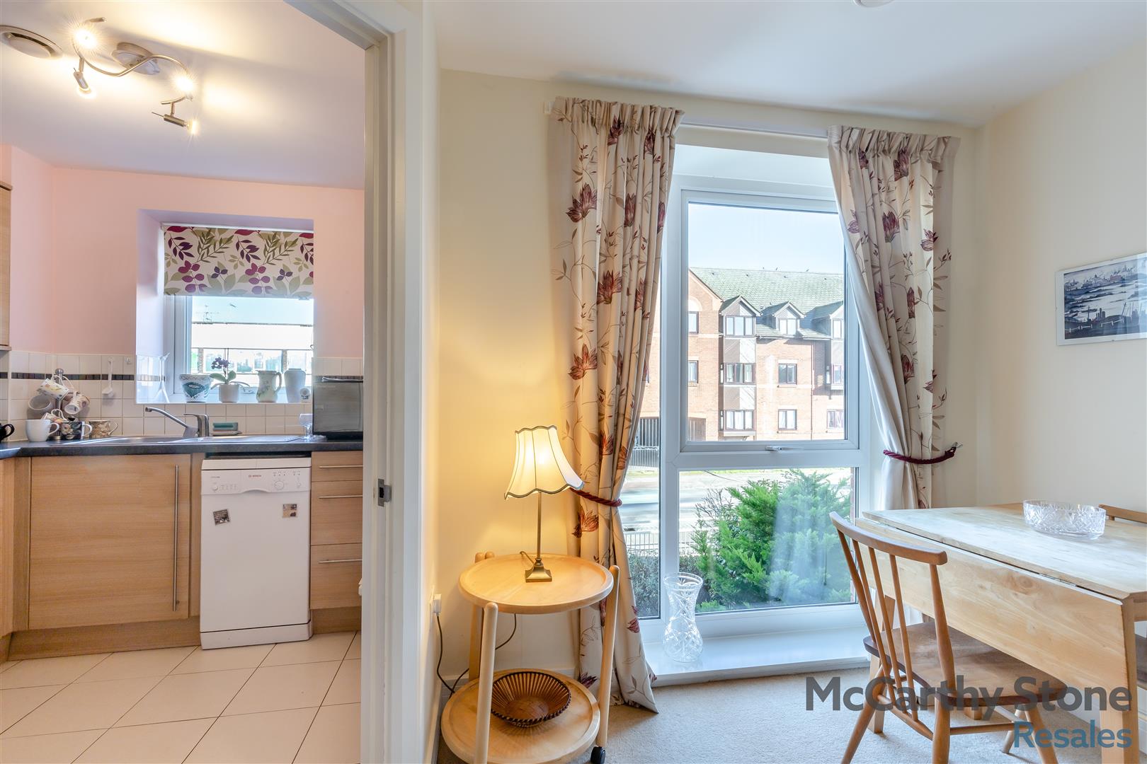 Elliott Court, High Street North, Dunstable