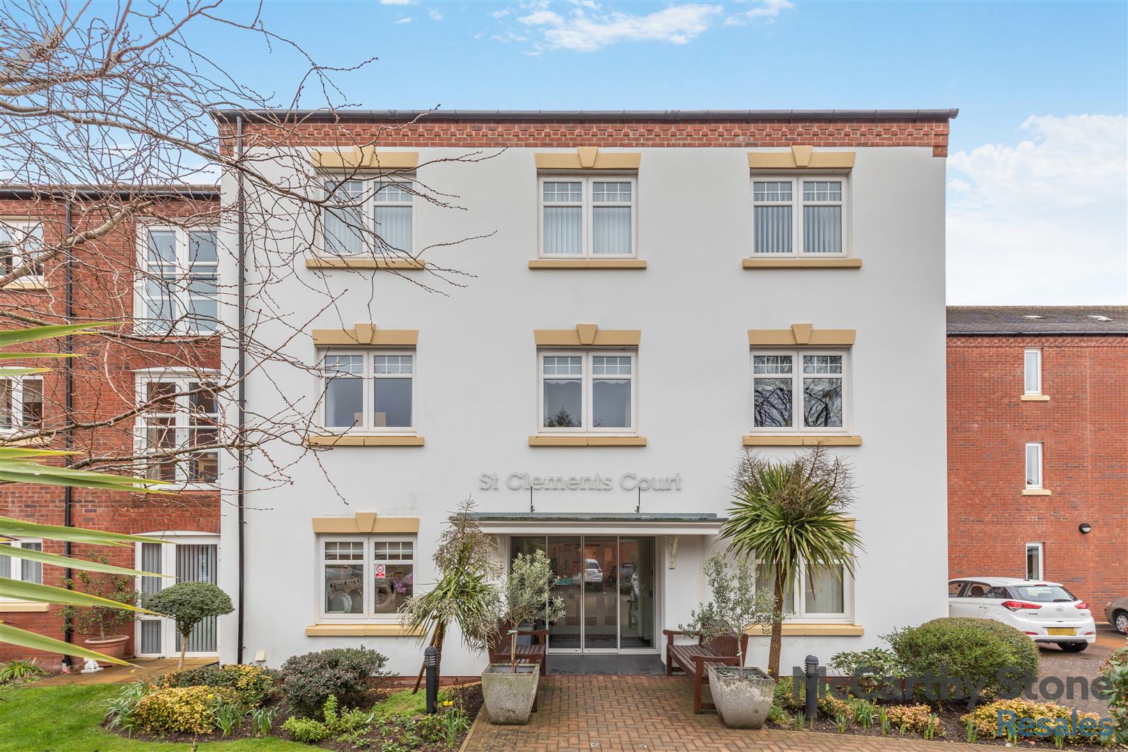 18 St Clements Court, South Street, Atherstone