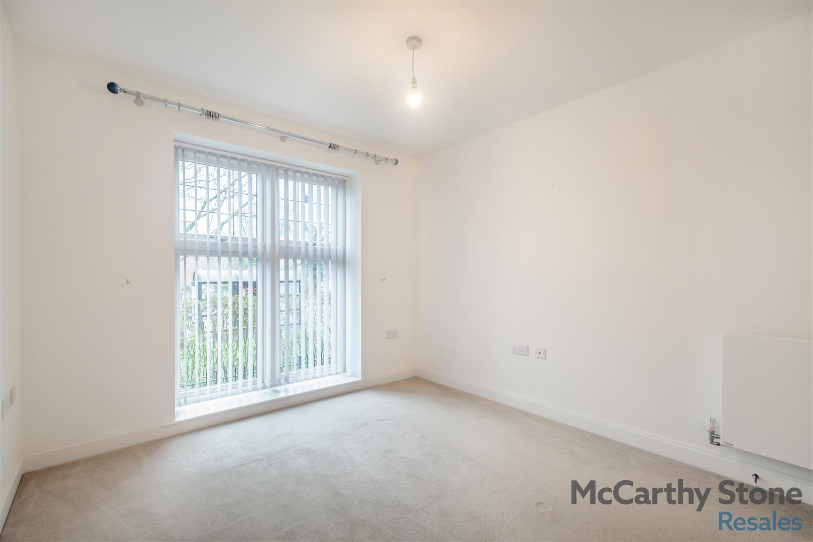 Great North Road, Hatfield