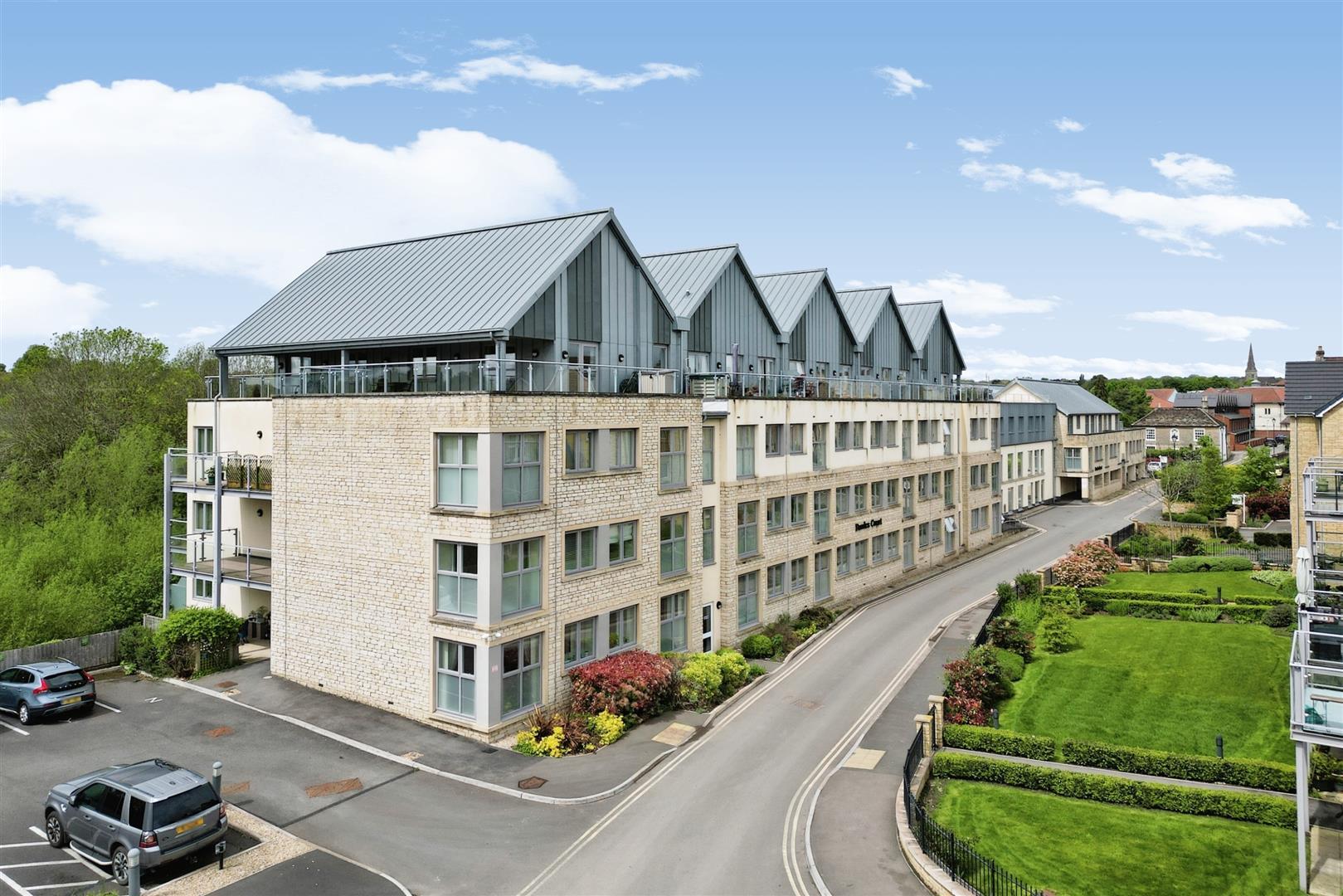 Bowles Court, Westmead Lane, Chippenham, Wiltshire, SN15 3GU