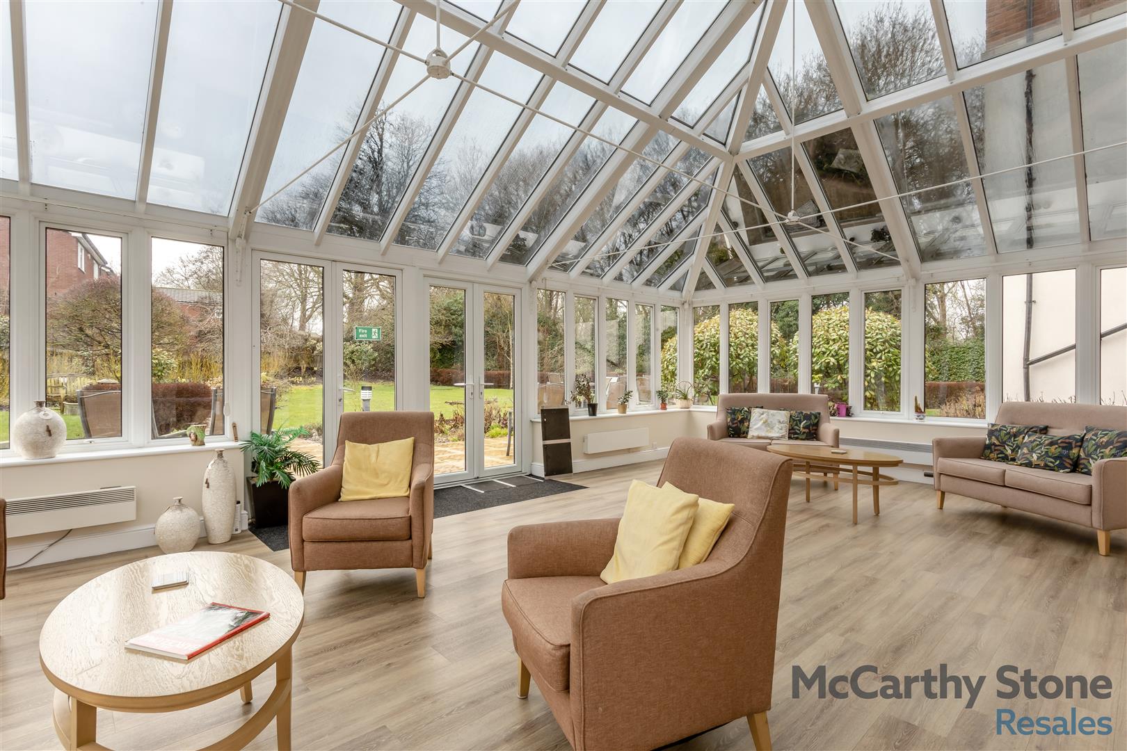 High Street South, Rushden, Northamptonshire, NN10 0FR