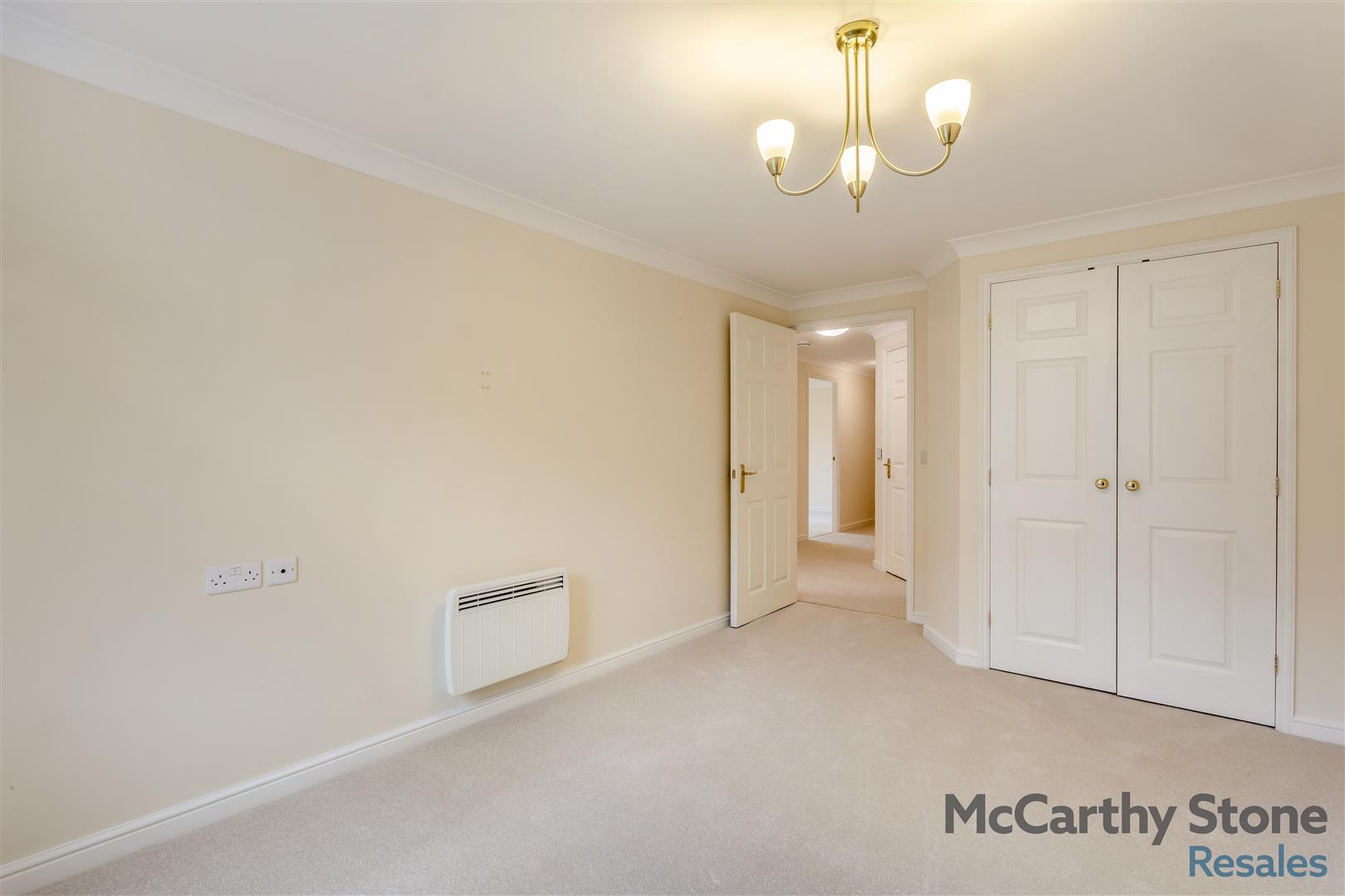 High Street South, Rushden, Northamptonshire, NN10 0FR