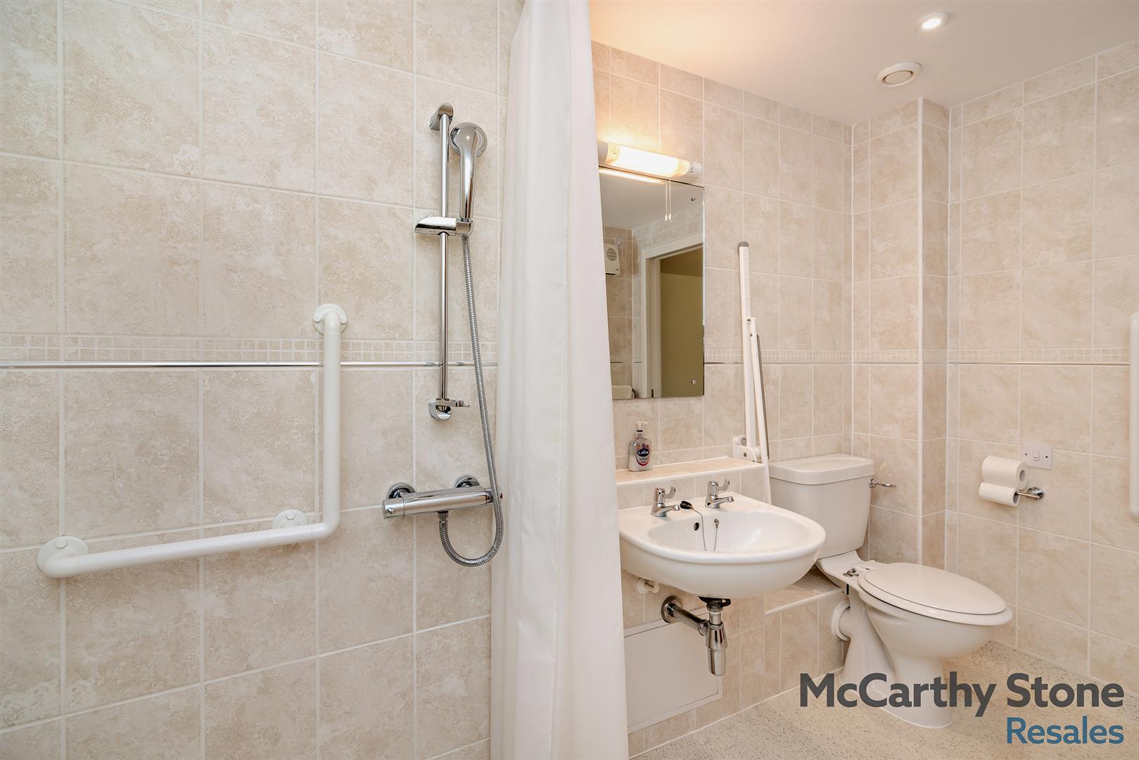 Claridge House, Littlehampton, West Sussex, BN17 5FE