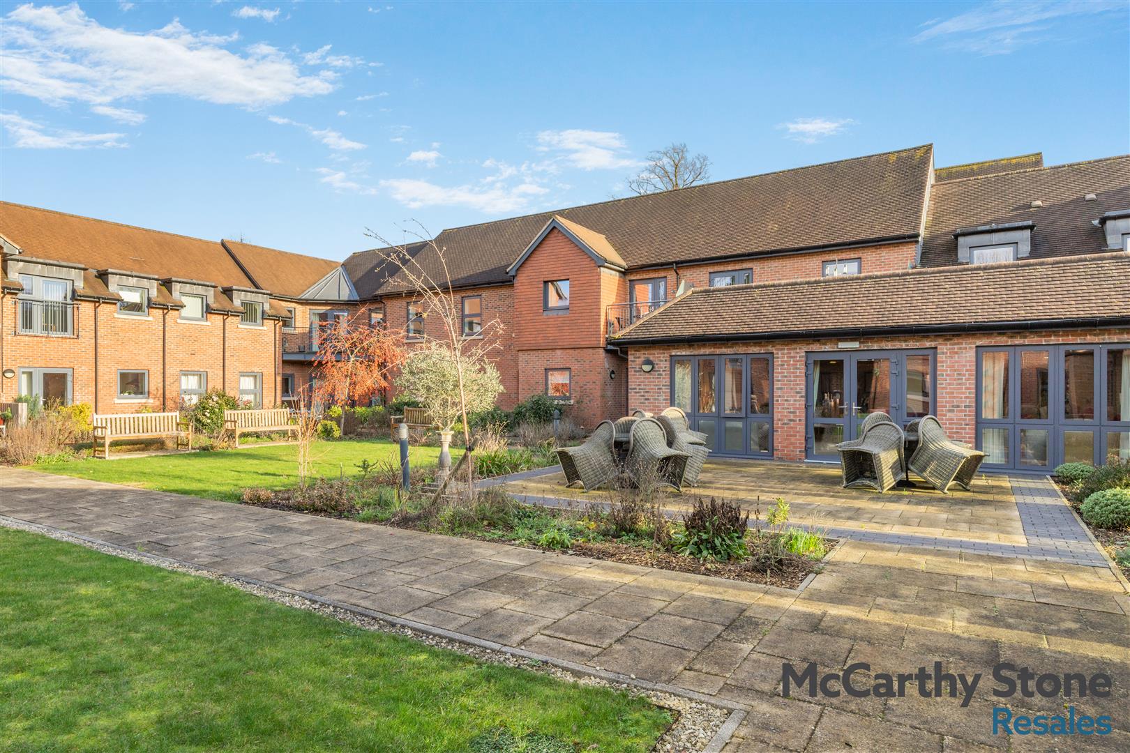 Elizabeth House, St. Giles Mews, Stony Stratford, Milton Keynes, MK11 1HT