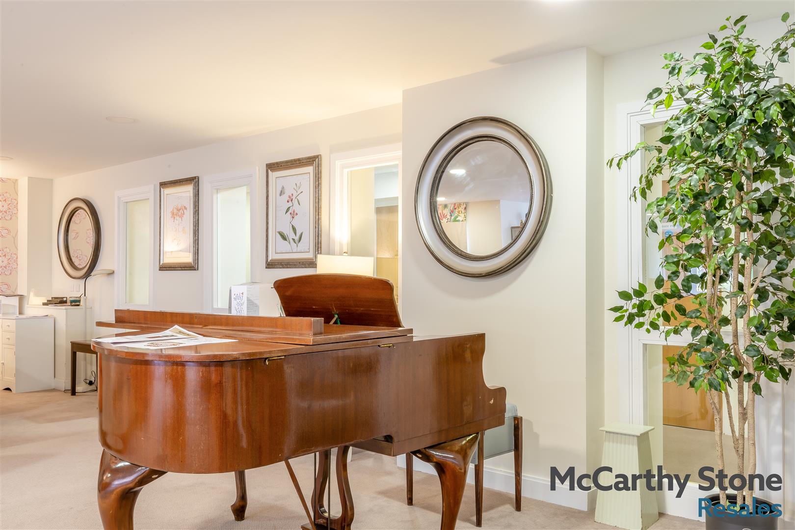 Elizabeth House, St. Giles Mews, Stony Stratford, Milton Keynes, MK11 1HT