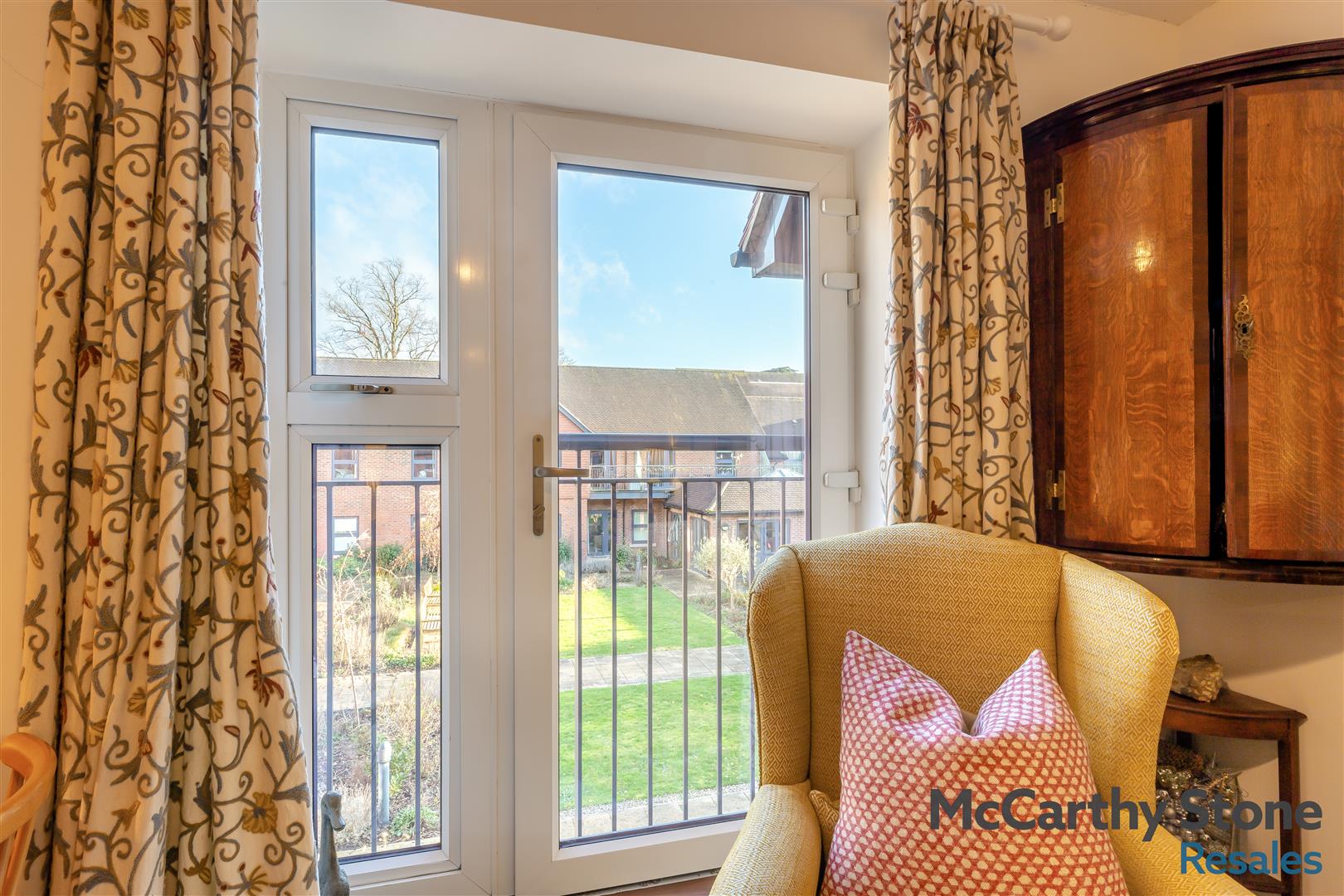 Elizabeth House, St. Giles Mews, Stony Stratford, Milton Keynes, MK11 1HT