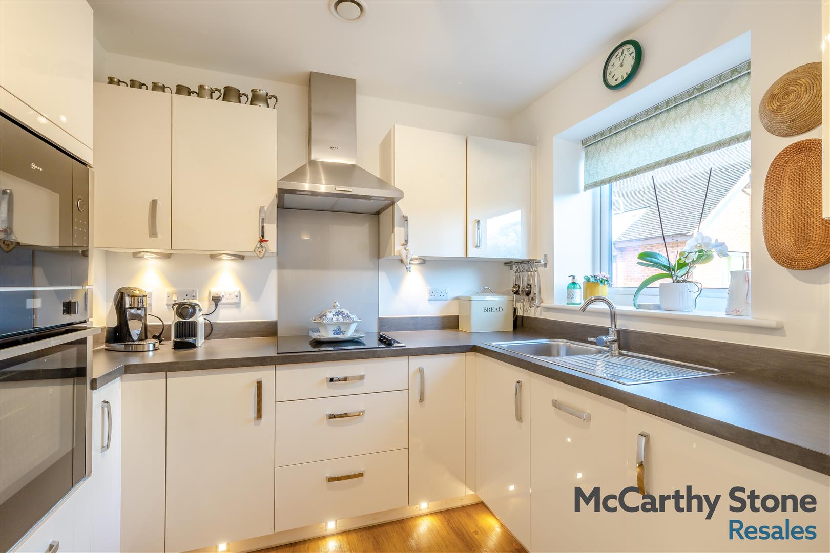 Elizabeth House, St. Giles Mews, Stony Stratford, Milton Keynes, MK11 1HT