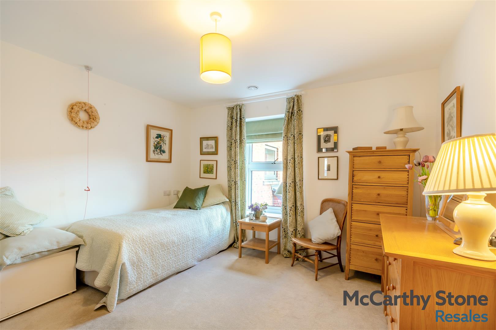 Elizabeth House, St. Giles Mews, Stony Stratford, Milton Keynes, MK11 1HT