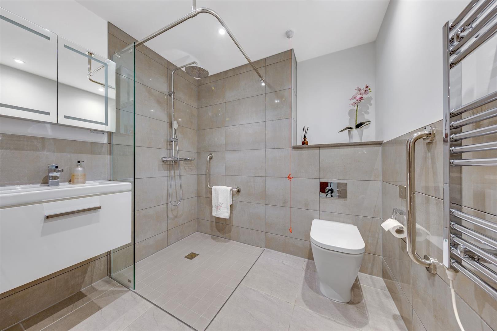 Station Parade, Virginia Water, GU25 4BB