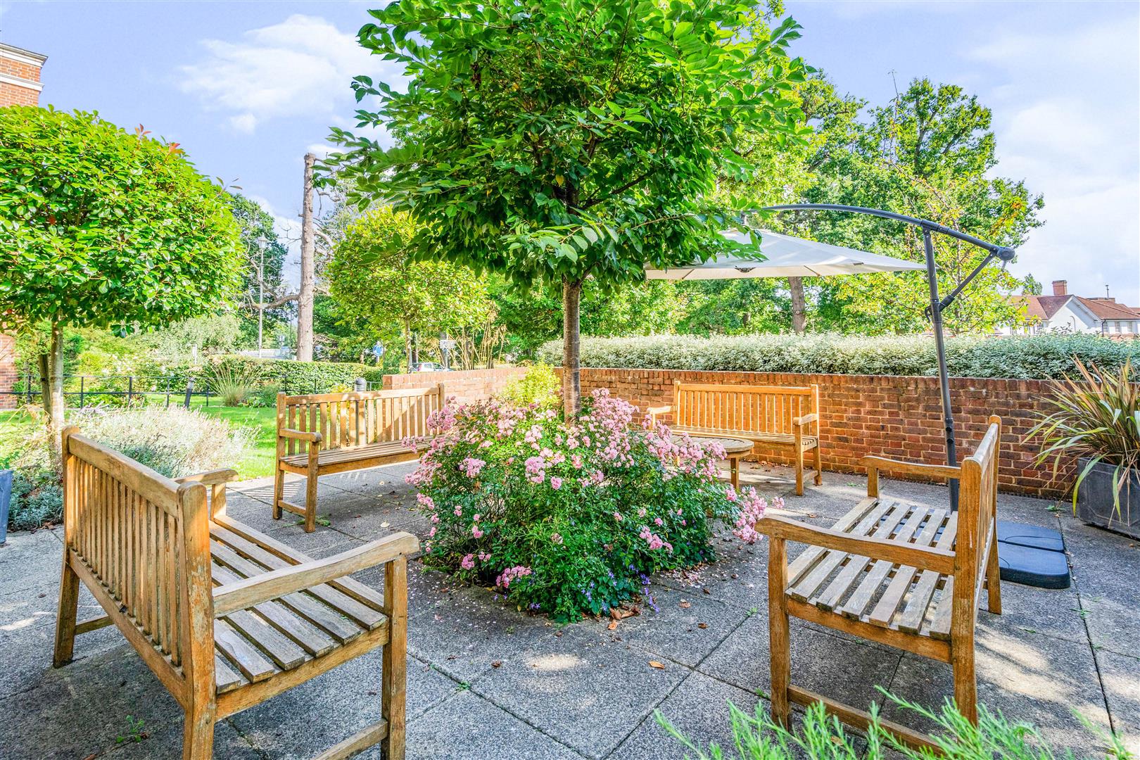 Peel Court, College Way, Welwyn Garden City, Hertfordshire, AL8 6DG