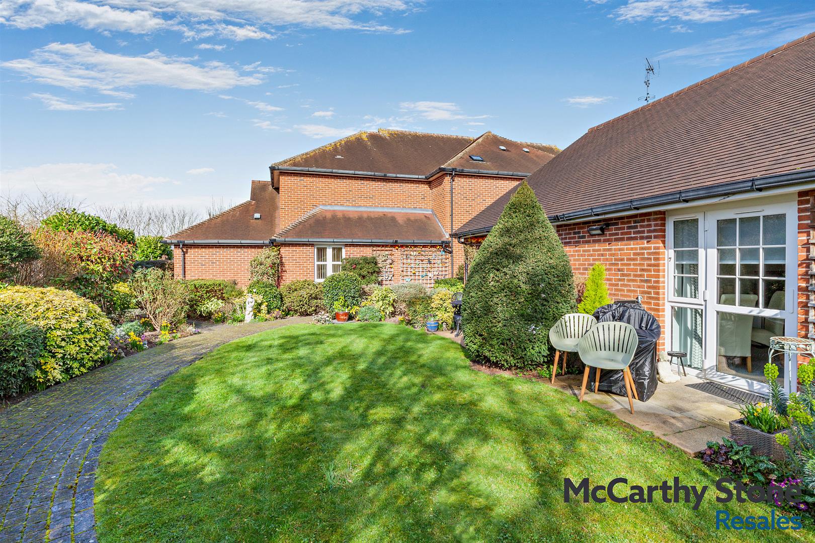 Stewart Court, High Street, Epping, CM16 4FJ