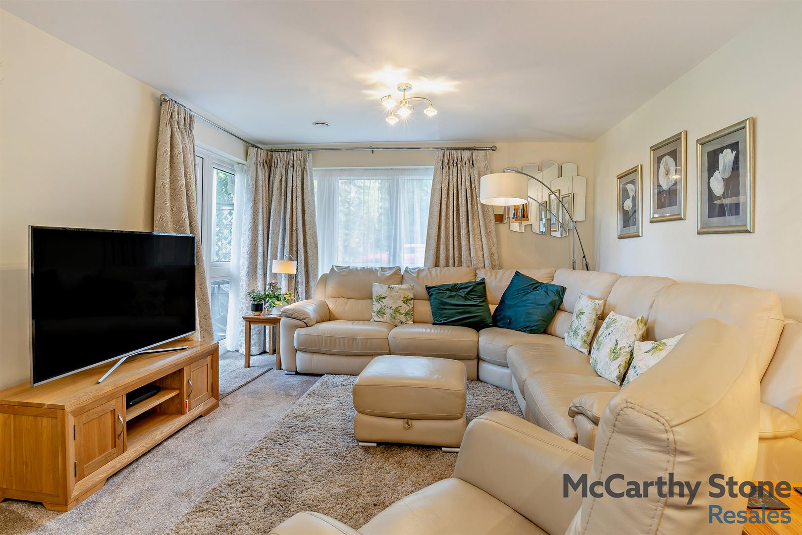 Broadfield Court, Park View Road, Prestwich, Manchester