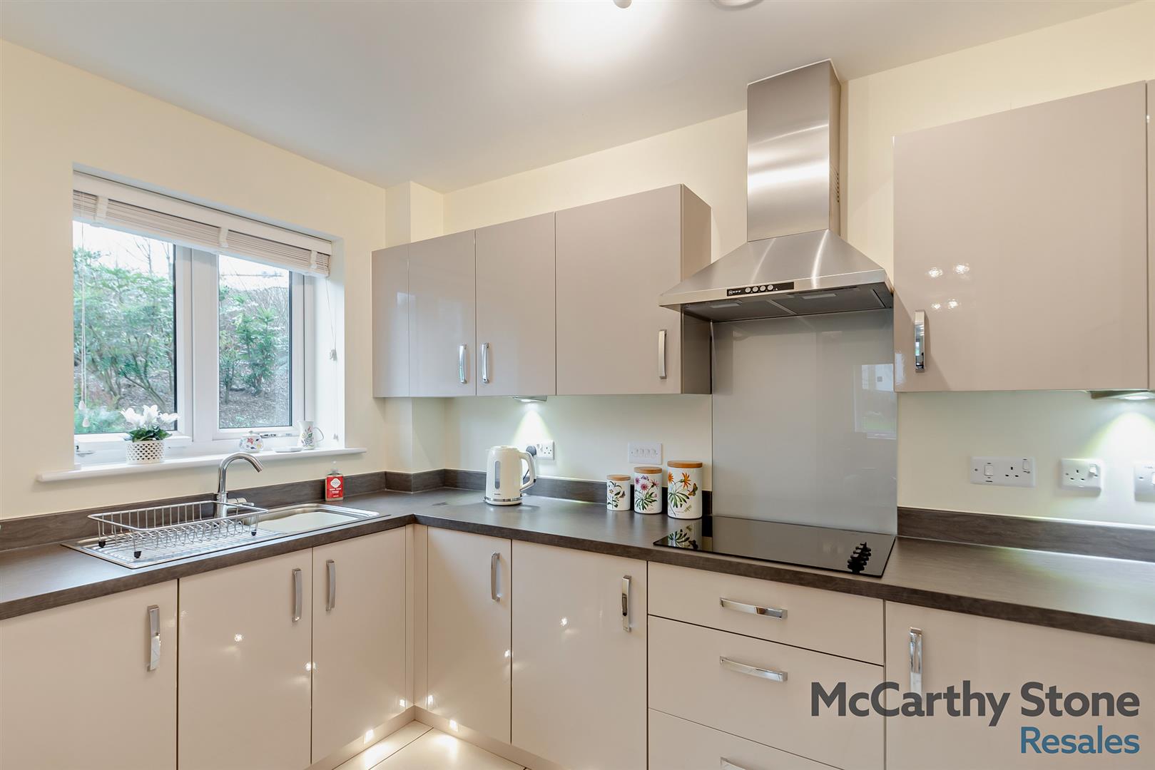 Railway Road, Ilkley