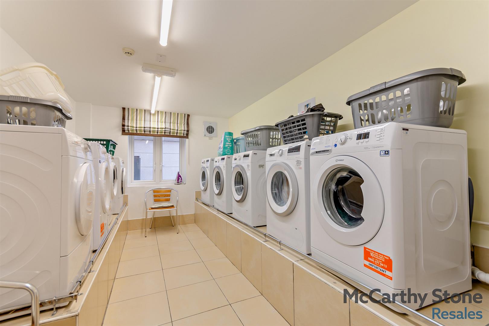 Abbotsmead Place, Caversham