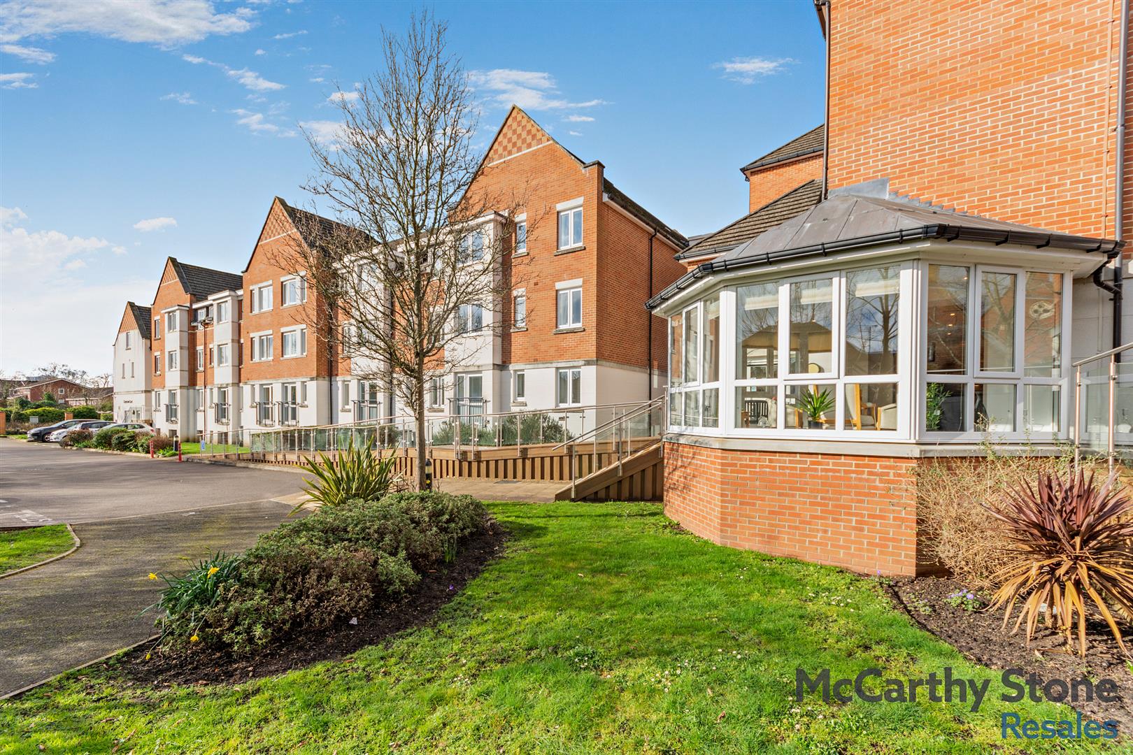 Abbotsmead Place, Caversham