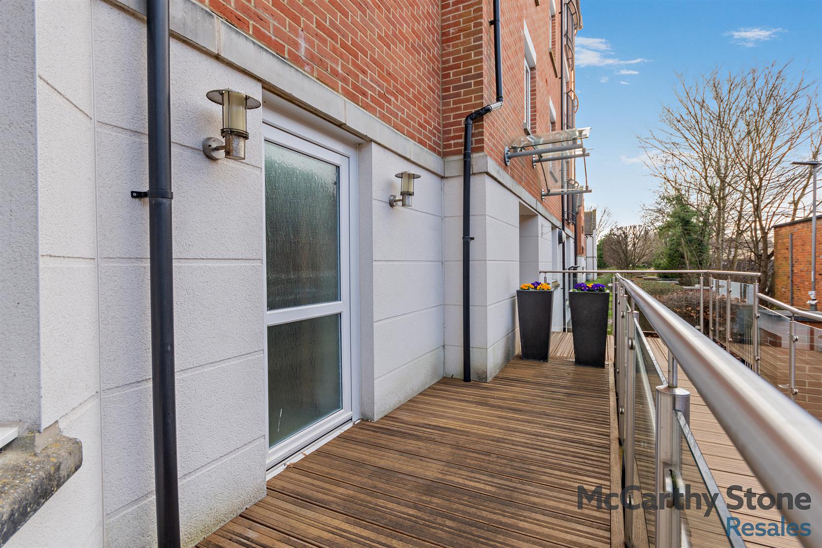 Abbotsmead Place, Caversham