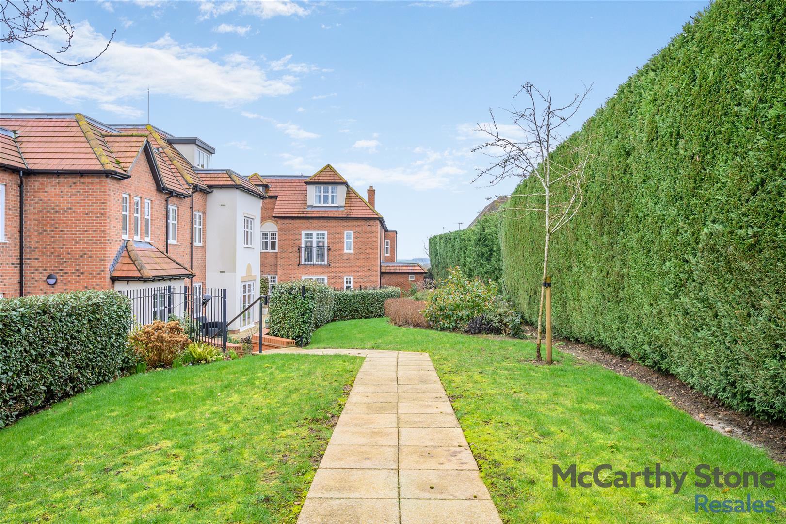 Orchard Gate, Banbury Road, Stratford-Upon-Avon, CV37 7HT