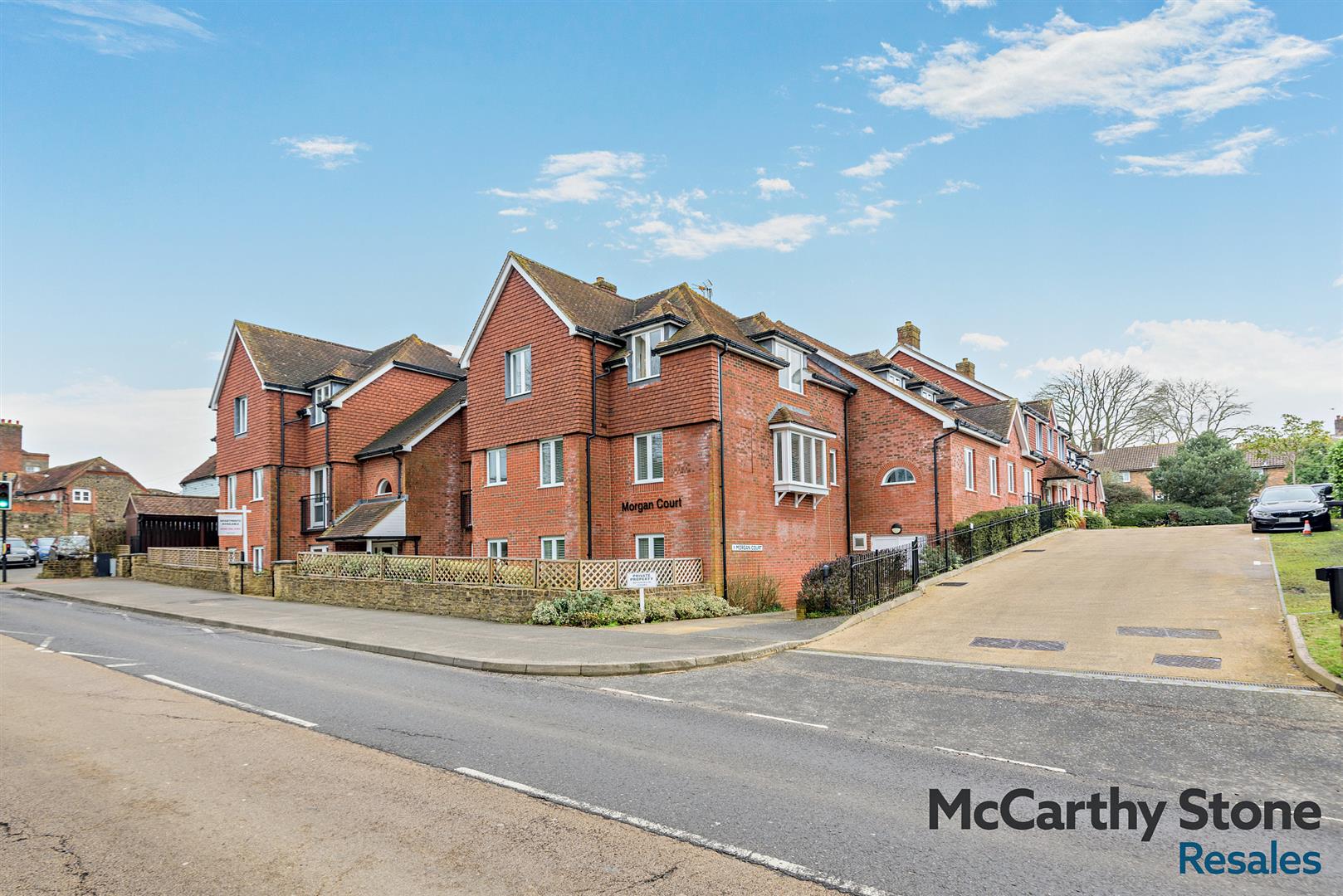 Morgan Court, Station Road, Petworth, GU28 0FE