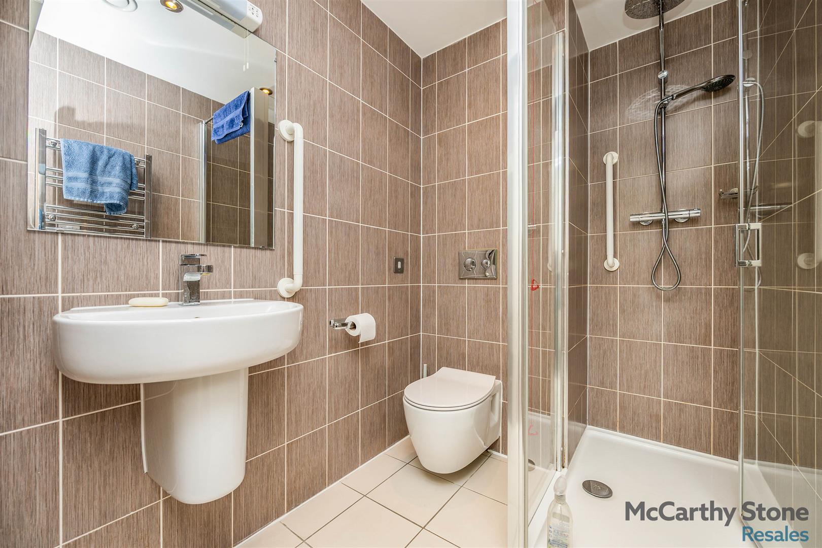 Sanderson Court, Park Road, Hagley